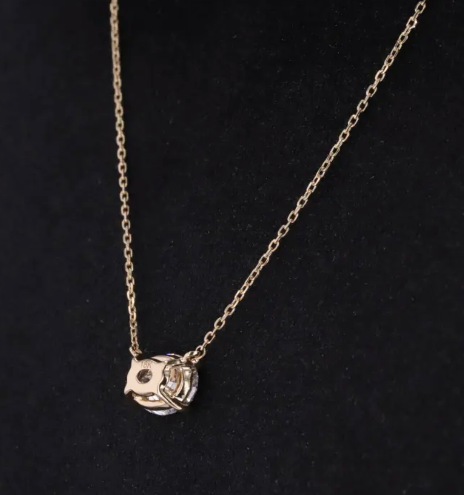 Ovale Solitärkette