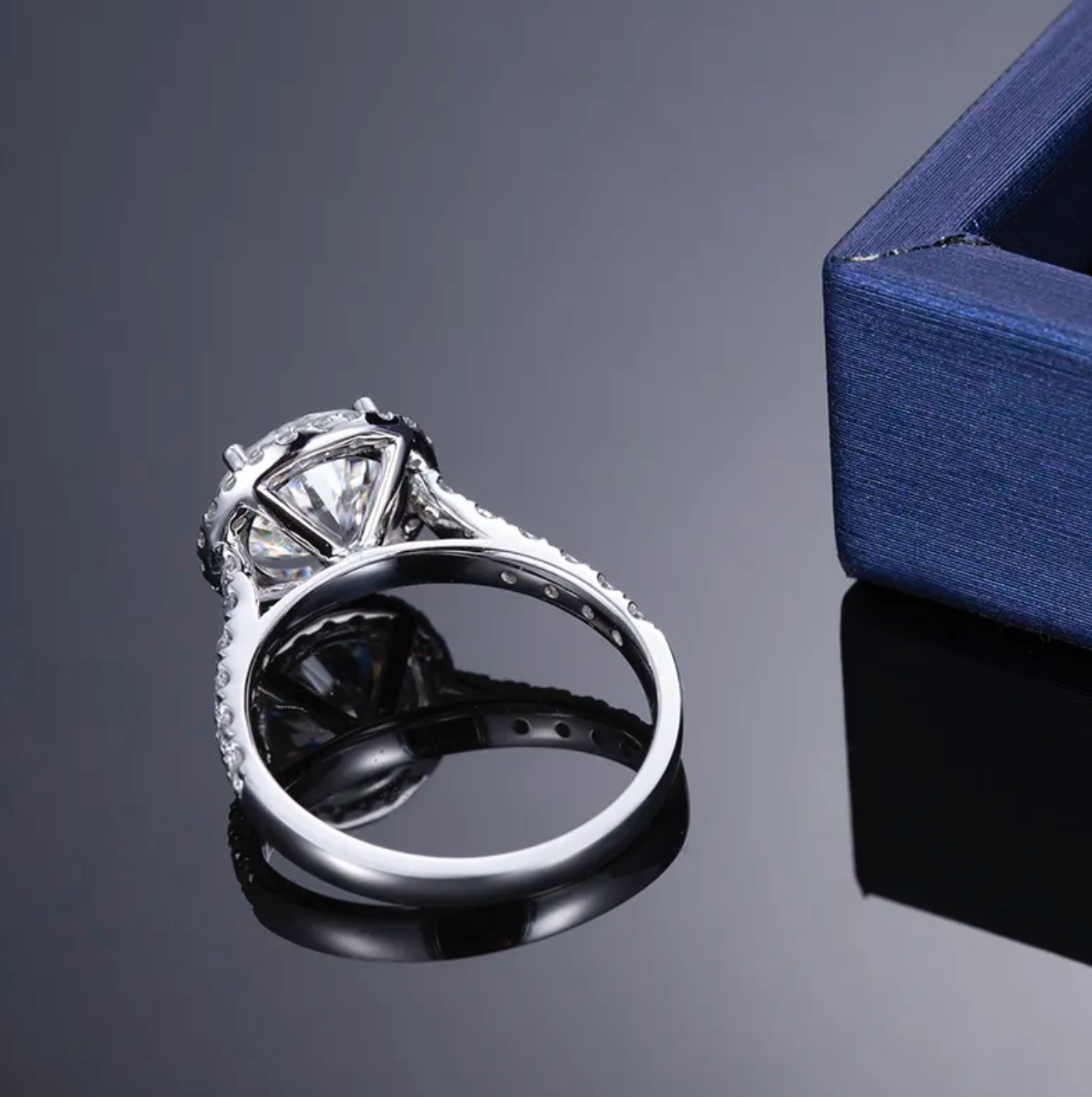 Round Halo Pavé Engagement Ring