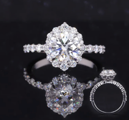 Bague de fiançailles halo ronde