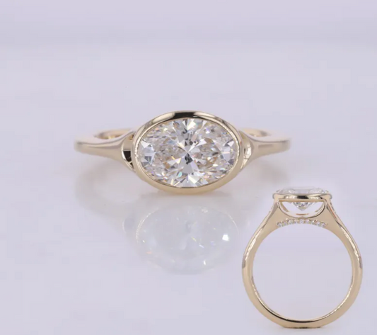 Bague de fiançailles à lunette ovale