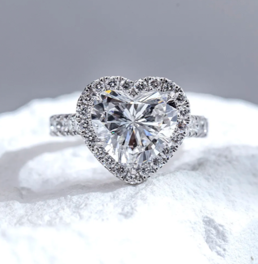 Heart Halo Pavé Engagement Ring